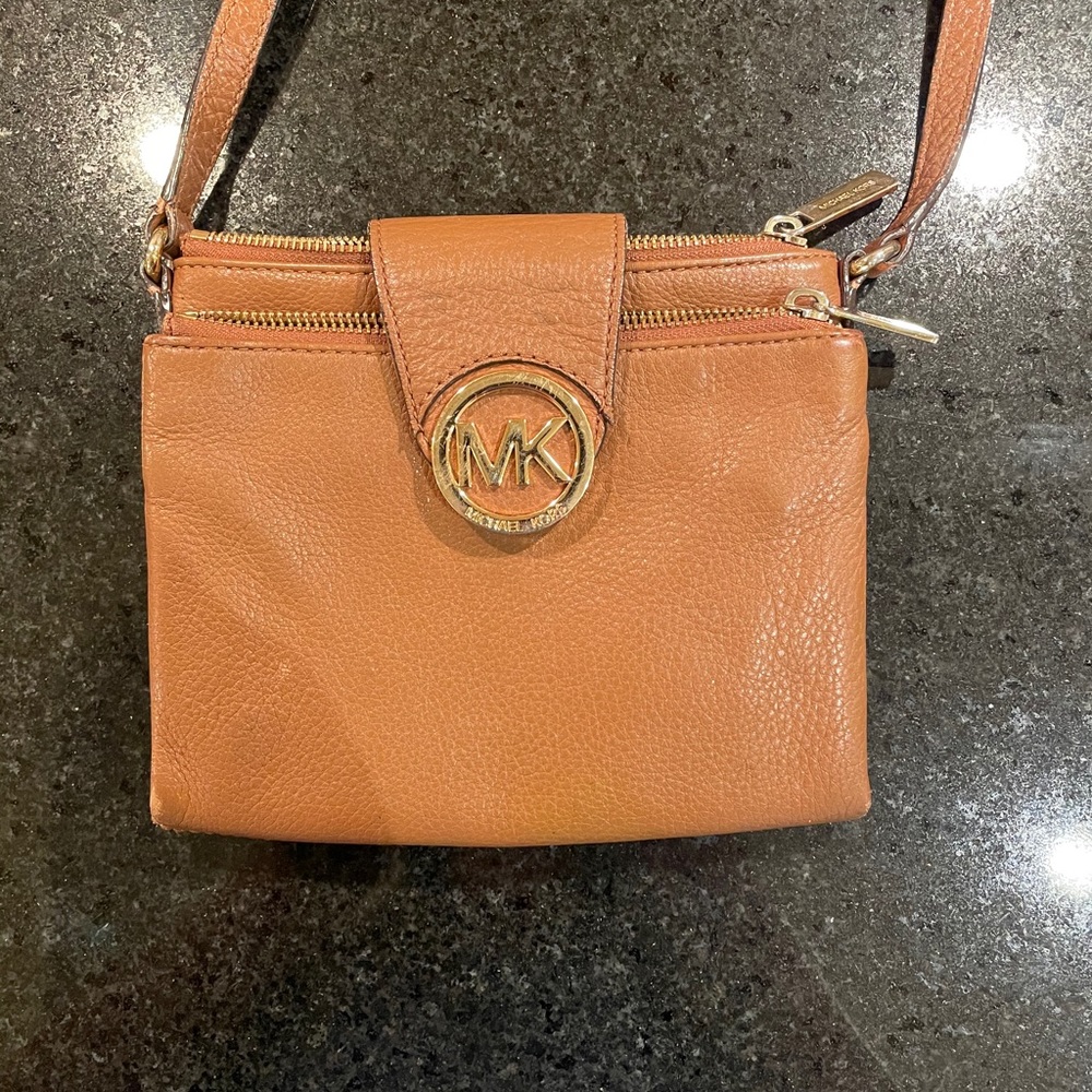 Tan Michael Kors Crossbody